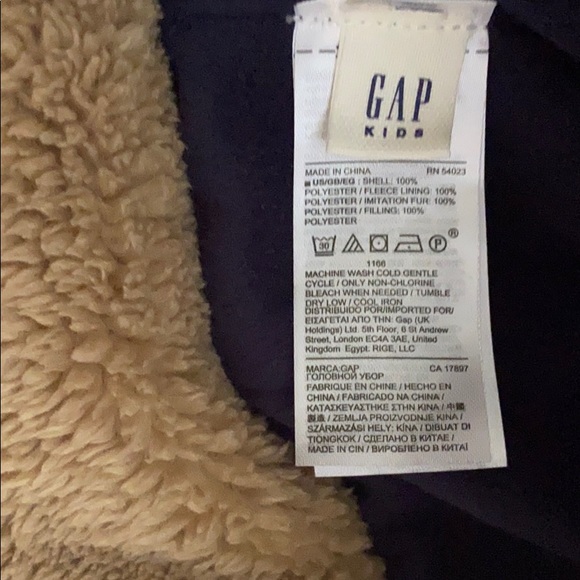 Beanie - Picture 3 of 4